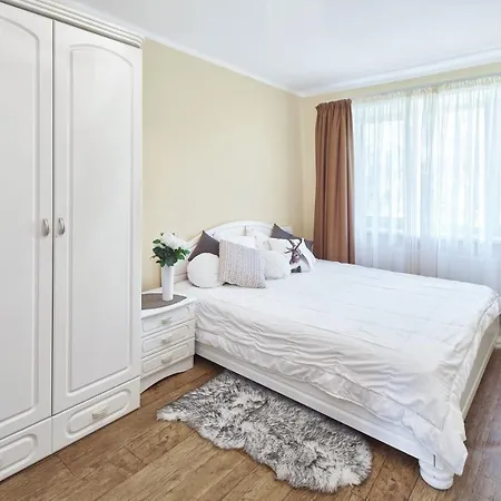 Comfort 3-room With Forest View & 2 Bedrooms Apartment Jurmala
